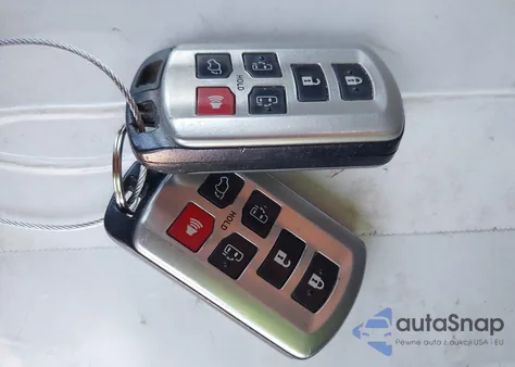 2014 Toyota Sienna Xle V6 8 Passenger from USA, damaged, VIN 5TDYK3DC3ES430046